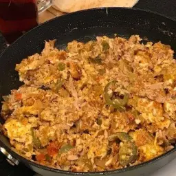 Tuna with Eggs